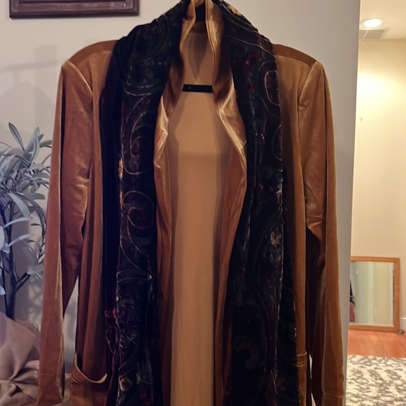 NWOT GORGEOUS VELOUR L/XL WOMENS DUSTER THE JEWEL-COLOR IS COPPER,QUALITY PIECE! - Picture 6 of 6